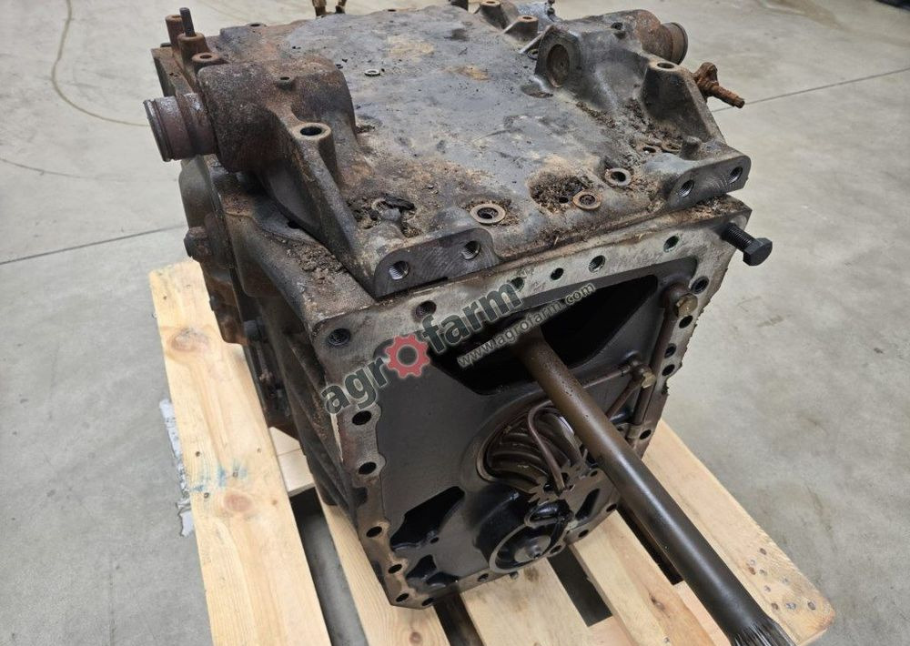 Skrzynia biegów Massey Ferguson 6614, Vario ML130 - Menjač: slika 1 Skrzynia biegów Massey Ferguson 6614, Vario ML130 - Menjač: slika 1