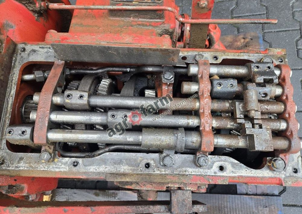 Skrzynia biegów, tylny most Case 1255 XL - Menjač: slika 3 Skrzynia biegów, tylny most Case 1255 XL - Menjač: slika 3