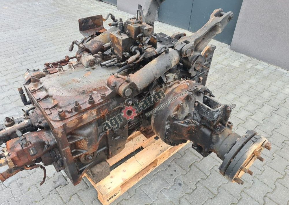 Skrzynia biegów, tylny most Massey Ferguson 6614 - Menjač: slika 2 Skrzynia biegów, tylny most Massey Ferguson 6614 - Menjač: slika 2