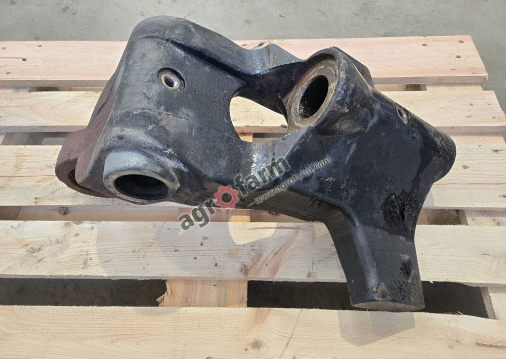 Suport przedni Massey Ferguson 5470 6455 6470 6460 - Karoserija i eksterijer: slika 1 Suport przedni Massey Ferguson 5470 6455 6470 6460 - Karoserija i eksterijer: slika 1