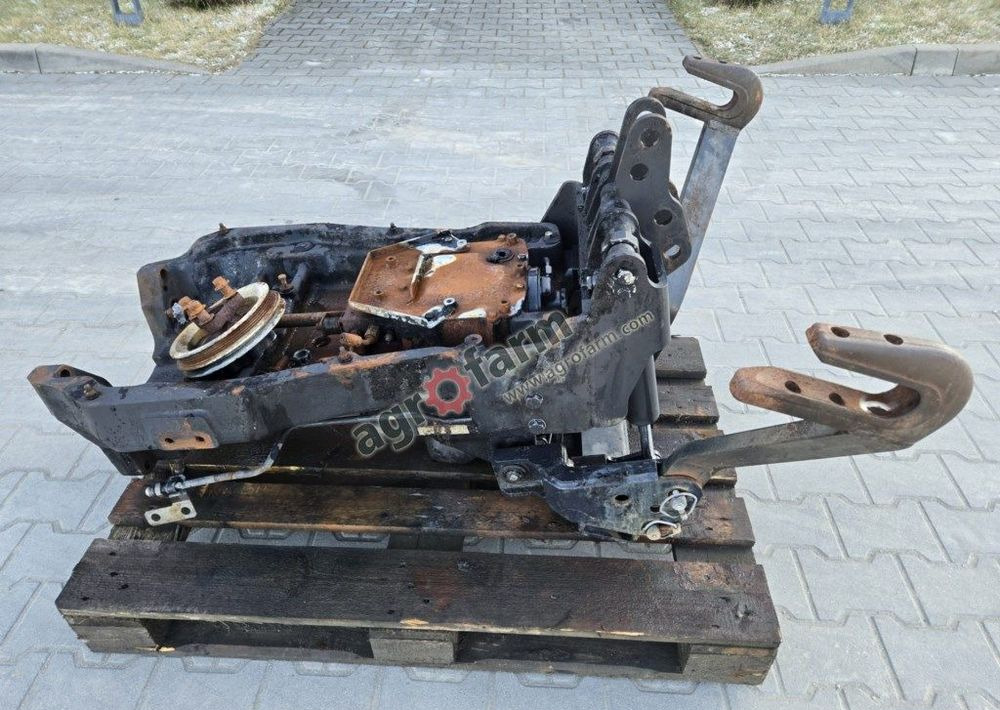 TUZ, przedni podnośnik, Deutz Agroplus 410 - Karoserija i eksterijer za Traktor: slika 4 TUZ, przedni podnośnik, Deutz Agroplus 410 - Karoserija i eksterijer za Traktor: slika 4