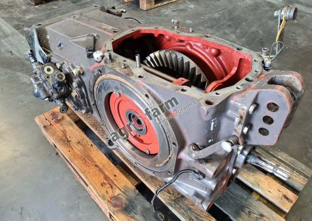 TYLNY MOST MASSEY FERGUSON 6130 0300B01 - Zadnja osovina: slika 4 TYLNY MOST MASSEY FERGUSON 6130 0300B01 - Zadnja osovina: slika 4