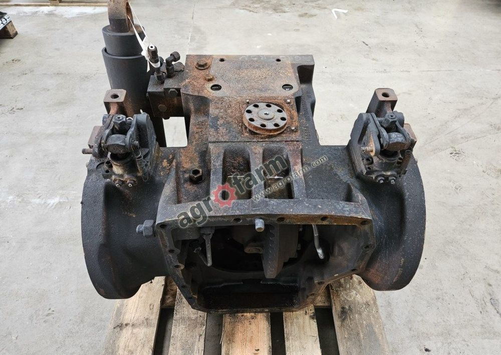 Tylny most Case CS 110 1331003301409 - Menjač: slika 1 Tylny most Case CS 110 1331003301409 - Menjač: slika 1