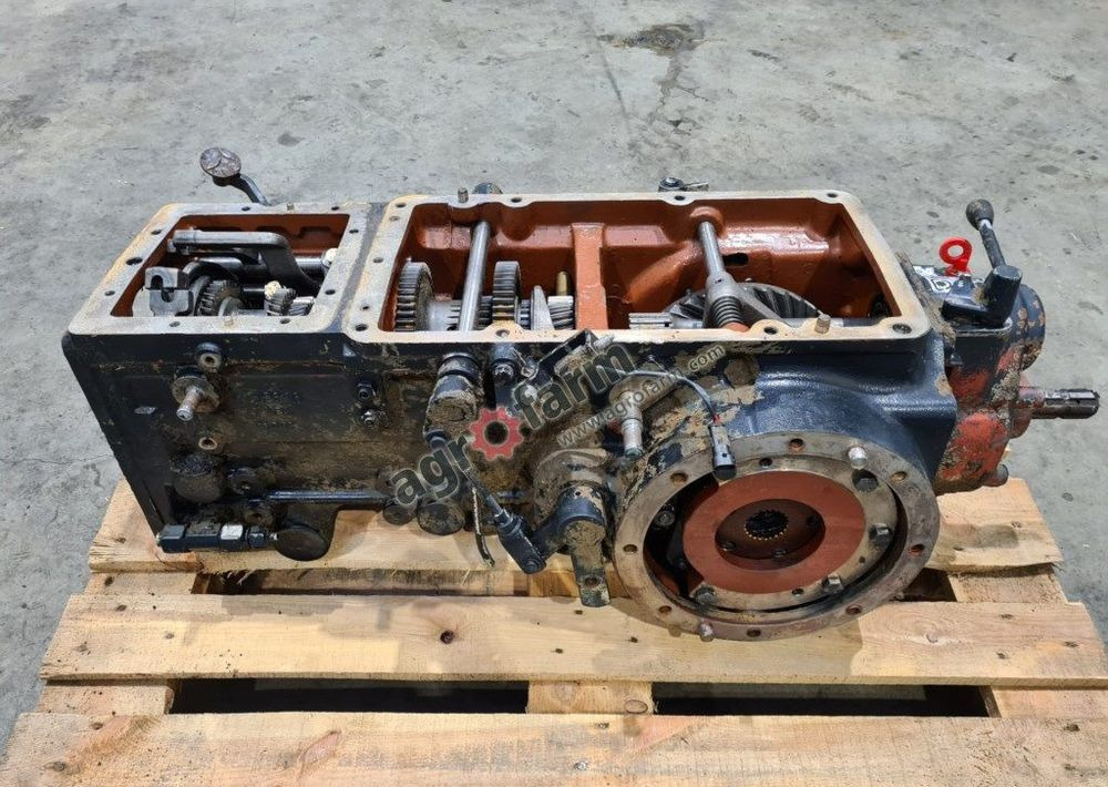 Tylny most Case PJV 65 12646 - Menjač: slika 2 Tylny most Case PJV 65 12646 - Menjač: slika 2