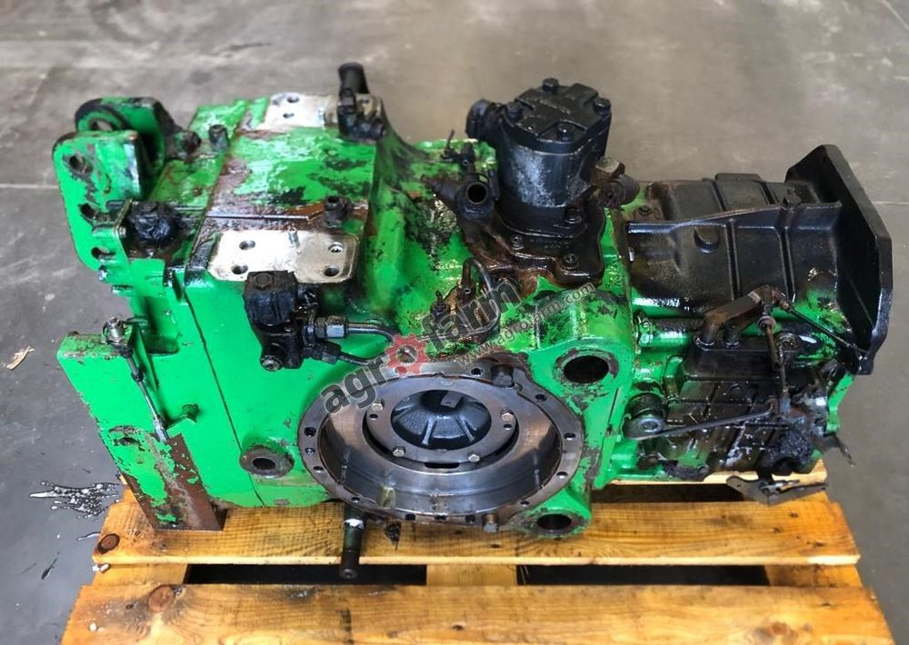 Tylny most John Deere 6110 L115877 - Menjač: slika 4 Tylny most John Deere 6110 L115877 - Menjač: slika 4