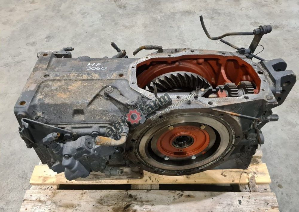 Tylny most Massey Ferguson 3080 3582429M1 - Menjač: slika 3 Tylny most Massey Ferguson 3080 3582429M1 - Menjač: slika 3