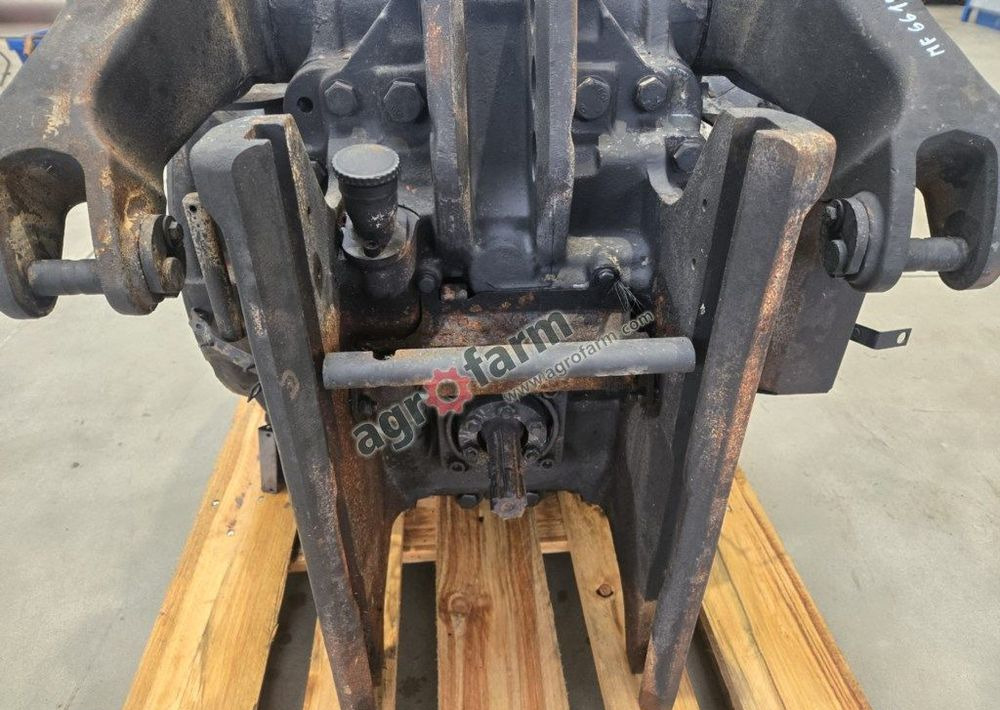Tylny most Massey Ferguson 6614, 7465, 7620 - Menjač: slika 2 Tylny most Massey Ferguson 6614, 7465, 7620 - Menjač: slika 2