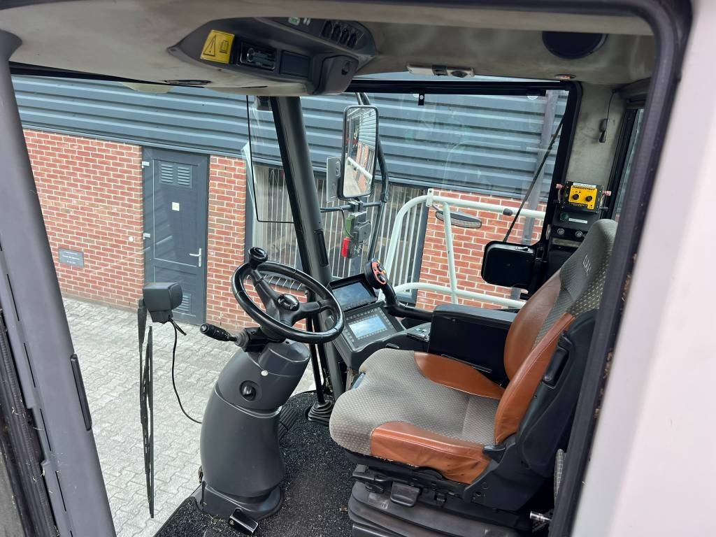 Kombajn za stočnu hranu Claas Jaguar 850 + Orbis 450 + PU 300 HD: slika 11