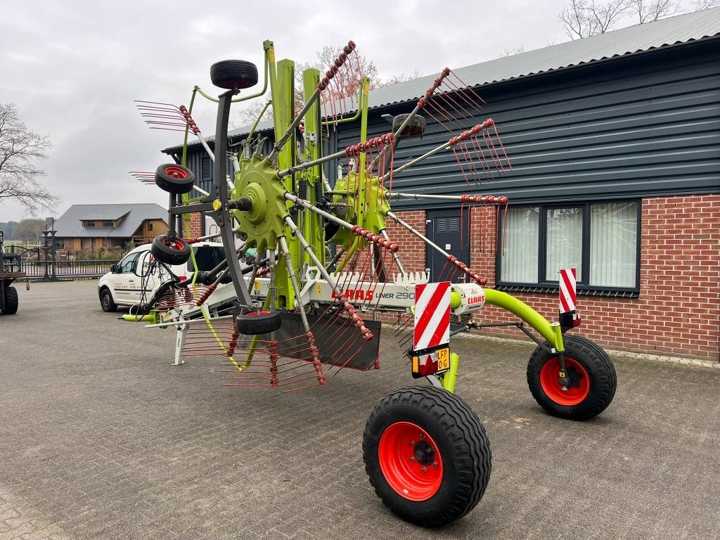 Claas Liner 2900 - Prevrtač/ Grabuljač: slika 3 Claas Liner 2900 - Prevrtač/ Grabuljač: slika 3