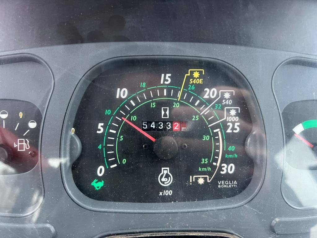 Traktor New Holland TL 90 trekker: slika 12