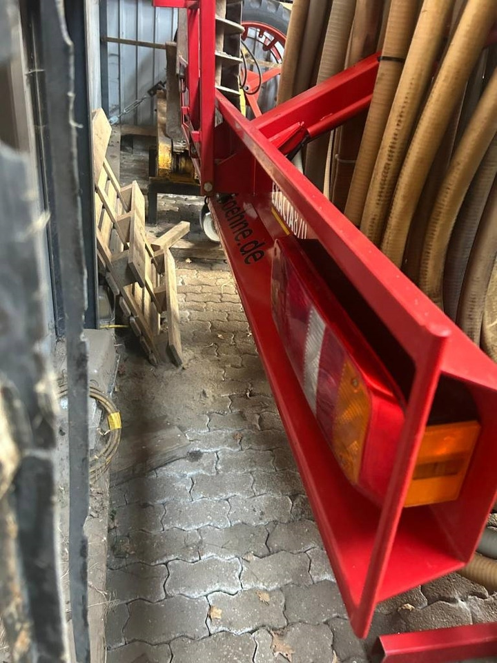 Schuitemaker Exacta 870 bemester - Rasipač prirodnog đubirva: slika 4 Schuitemaker Exacta 870 bemester - Rasipač prirodnog đubirva: slika 4