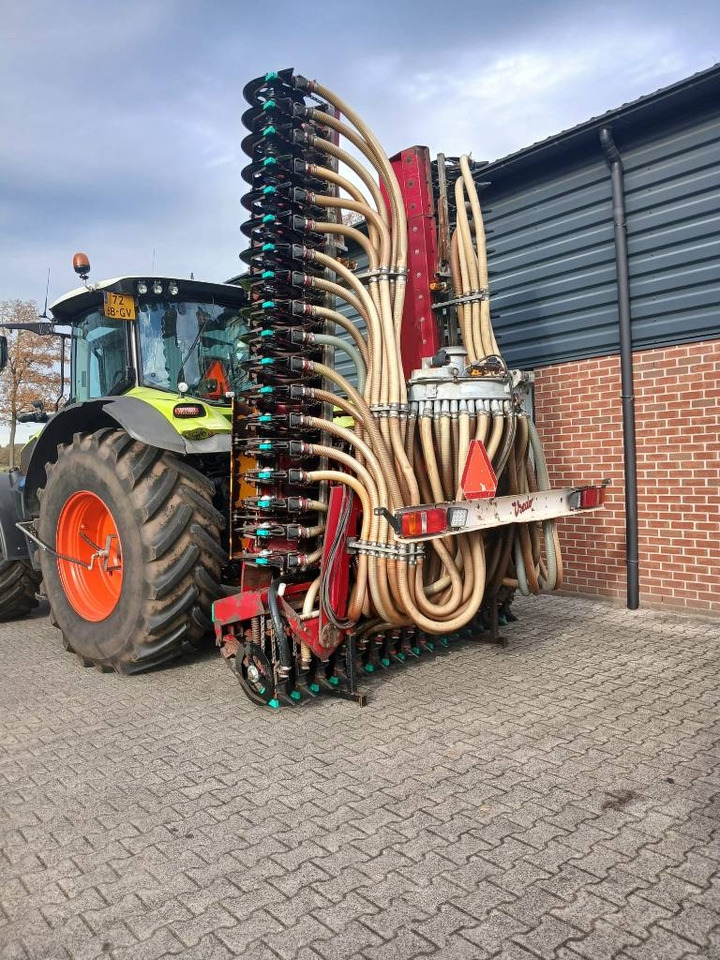 Vredo ZB3-9152 - Rasipač prirodnog đubirva: slika 1 Vredo ZB3-9152 - Rasipač prirodnog đubirva: slika 1