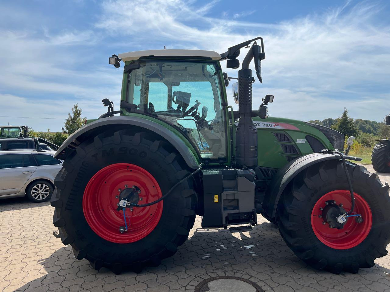 Fendt 720 Vario S4 ProfiPlus - Traktor: slika 2 Fendt 720 Vario S4 ProfiPlus - Traktor: slika 2