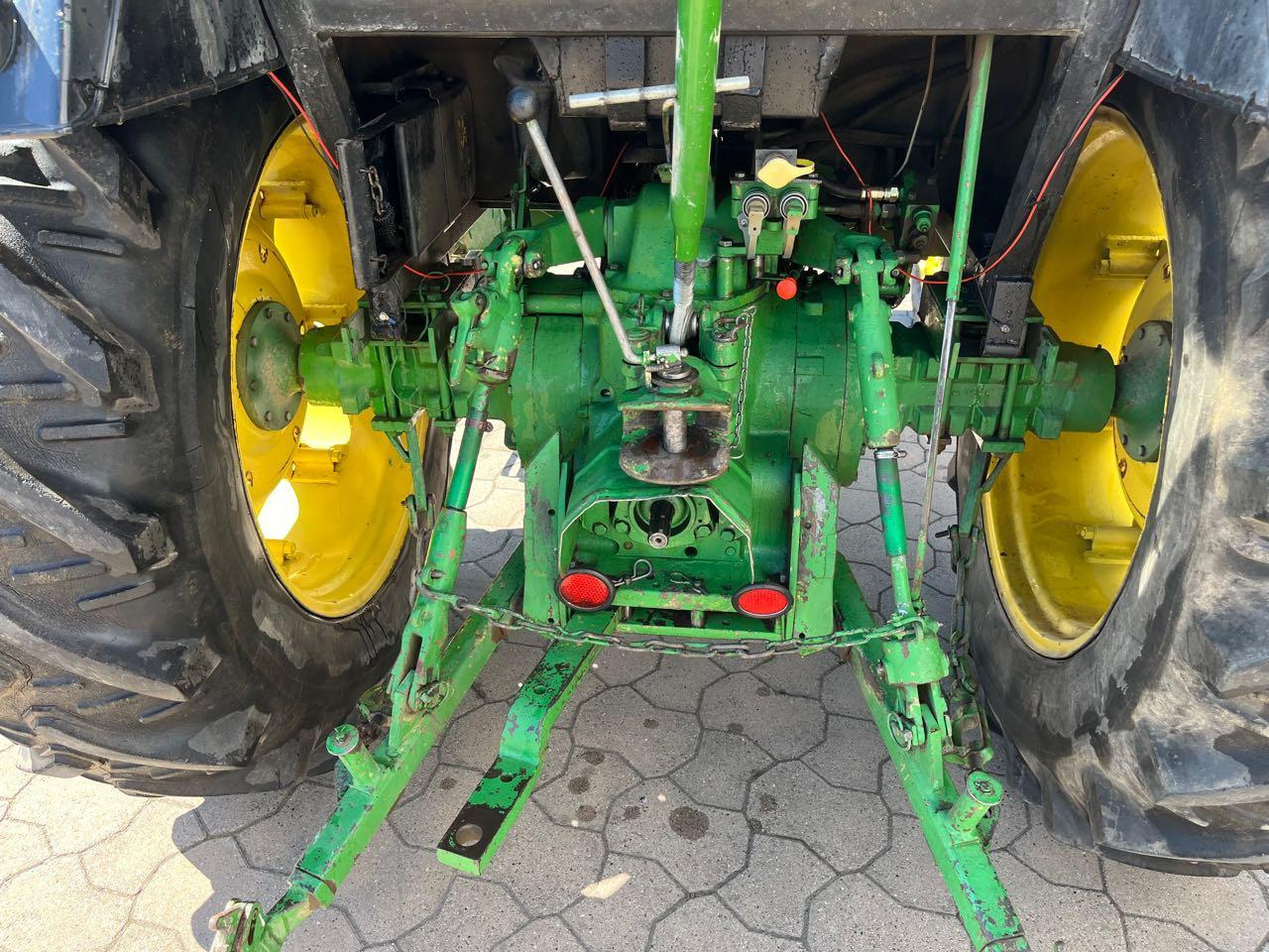 John Deere 2130 S - Traktor: slika 5 John Deere 2130 S - Traktor: slika 5