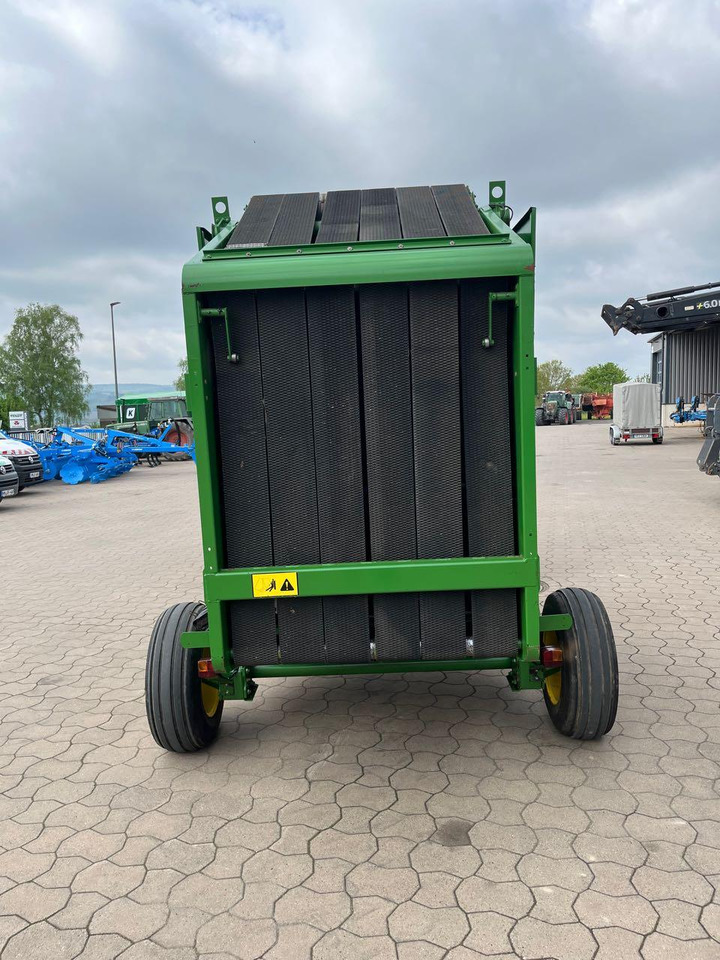 John Deere 550 - Balirka za okrugle bale: slika 2 John Deere 550 - Balirka za okrugle bale: slika 2