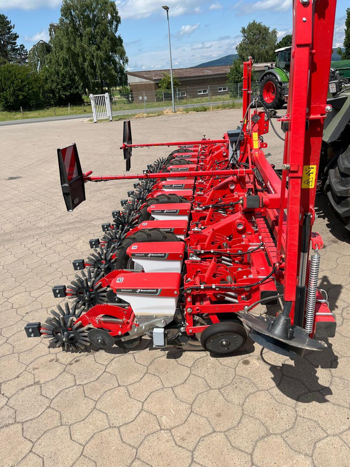 Kverneland Unicorn SD e-drive - Mašina za preciznu setvu: slika 1 Kverneland Unicorn SD e-drive - Mašina za preciznu setvu: slika 1