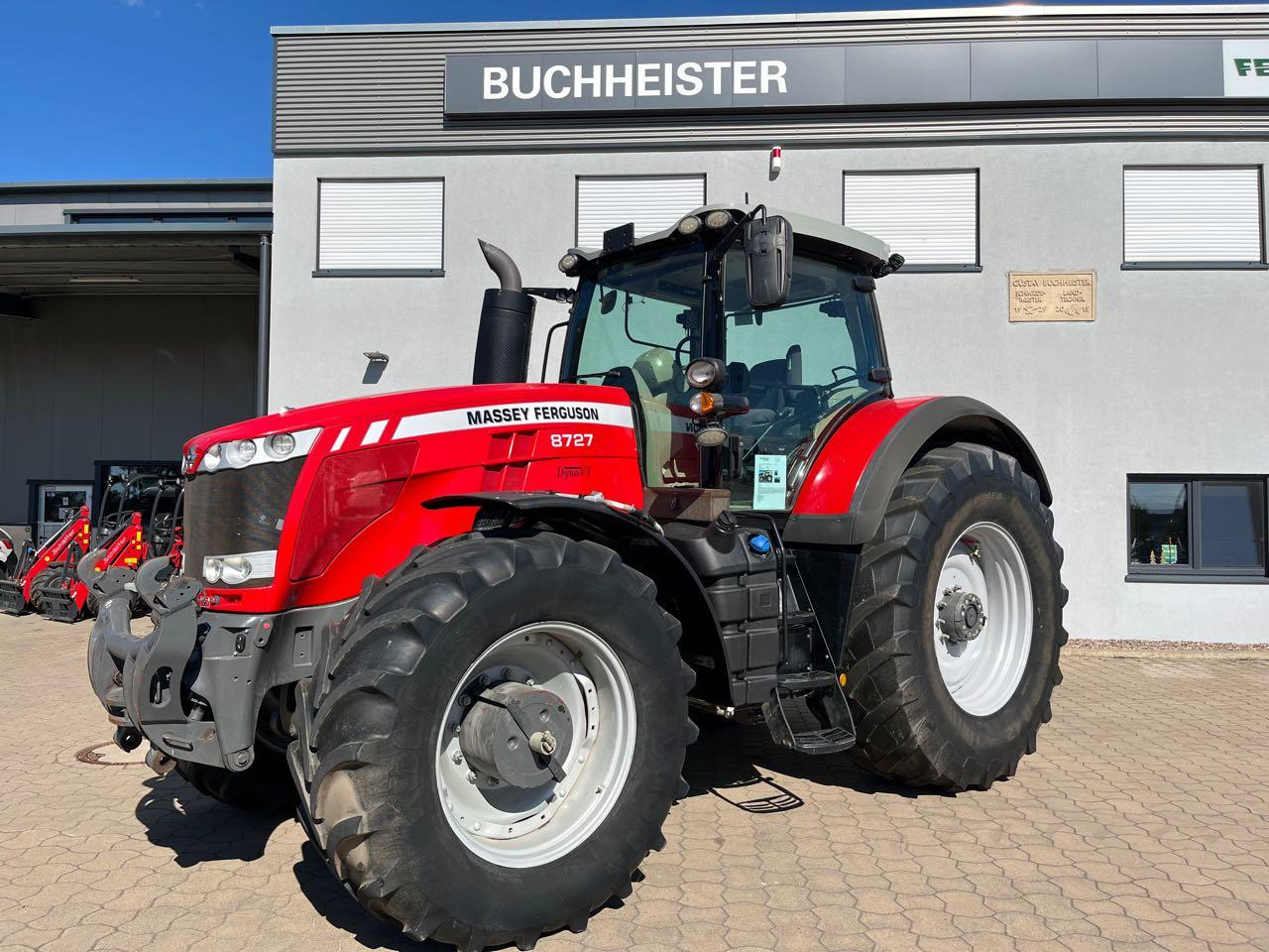 Massey Ferguson 8727 Dyna VT - Traktor: slika 1 Massey Ferguson 8727 Dyna VT - Traktor: slika 1