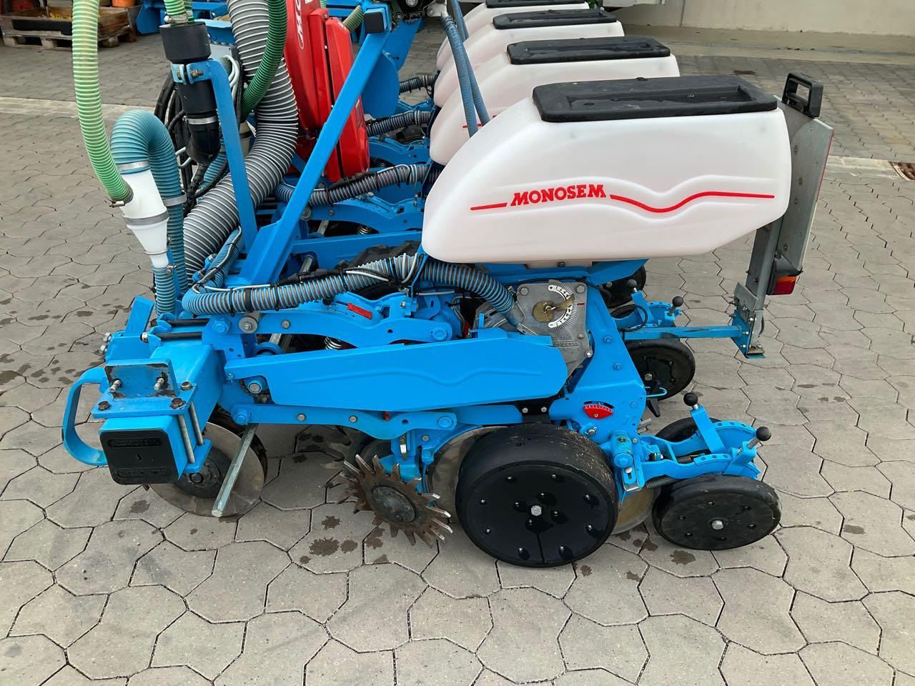 Monosem NG Plus - Mašina za preciznu setvu: slika 2 Monosem NG Plus - Mašina za preciznu setvu: slika 2