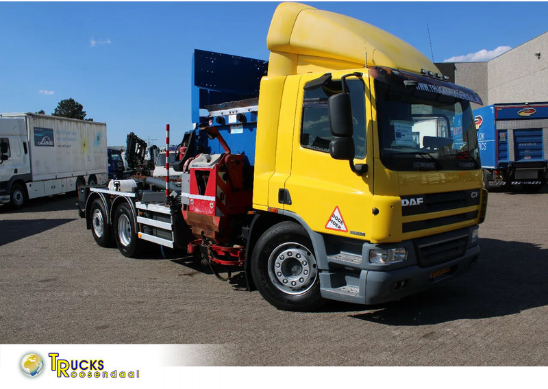 DAF CF 75 .310 + 6X2 STEERING - Kamion za smeće: slika 1 DAF CF 75 .310 + 6X2 STEERING - Kamion za smeće: slika 1