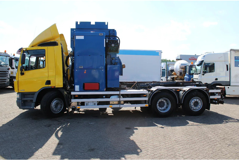 DAF CF 75 .310 + 6X2 STEERING - Kamion za smeće: slika 2 DAF CF 75 .310 + 6X2 STEERING - Kamion za smeće: slika 2