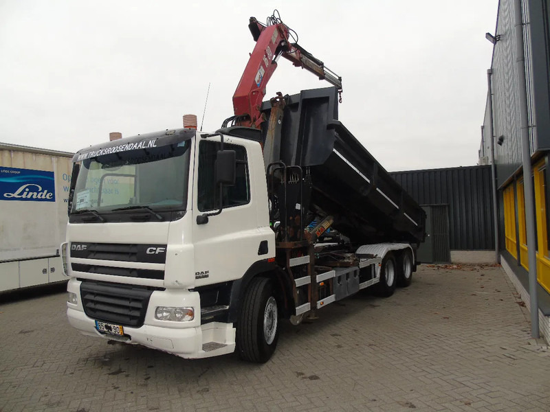 DAF CF 85.380 + MANUAL + HMF 1680 + HYVA + 6X2 - Kamion sa dizalicom: slika 2 DAF CF 85.380 + MANUAL + HMF 1680 + HYVA + 6X2 - Kamion sa dizalicom: slika 2