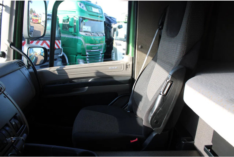 Kamion sa hidrauličnom kukom DAF CF 85.460 8X4 + 30 TON VDL hook + euro 5: slika 7