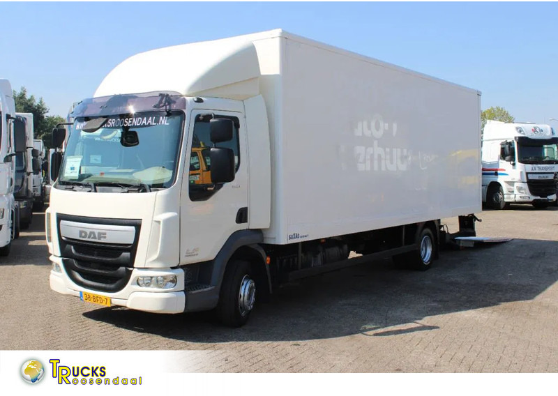 DAF LF 180 + Euro 6 + Dhollandia Lift + 12t - Kamion sa zatvorenim sandukom: slika 1 DAF LF 180 + Euro 6 + Dhollandia Lift + 12t - Kamion sa zatvorenim sandukom: slika 1