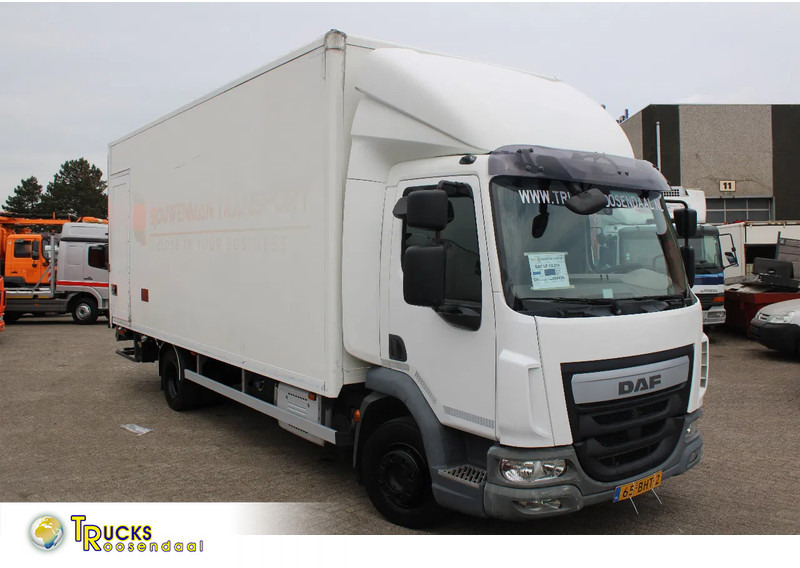 DAF LF 210 + euro 6 + lift + 12T + 3P - Kamion sa zatvorenim sandukom: slika 1 DAF LF 210 + euro 6 + lift + 12T + 3P - Kamion sa zatvorenim sandukom: slika 1