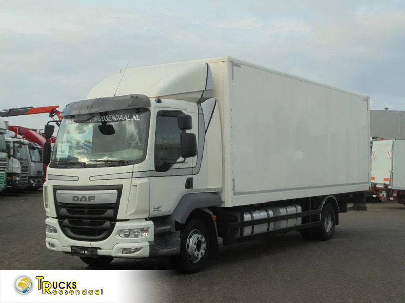 DAF LF 220 + Euro 6 + Dhollandia Lift+16 tons + Discounted from 31.950,- - Kamion sa zatvorenim sandukom: slika 1 DAF LF 220 + Euro 6 + Dhollandia Lift+16 tons + Discounted from 31.950,- - Kamion sa zatvorenim sandukom: slika 1