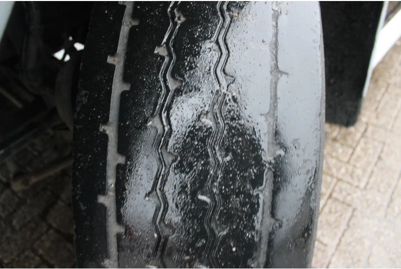 Kamion cisterna DAF LF 55.280 + 13.000L + 3 compartiment: slika 19