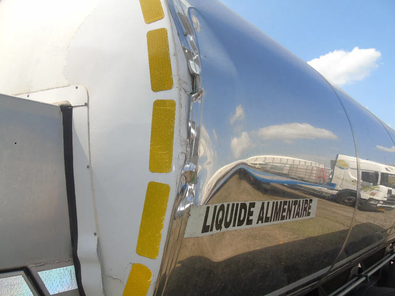 ETA 29.000 LITER + INOX + MILK + WATER - Poluprikolica cisterna: slika 5 ETA 29.000 LITER + INOX + MILK + WATER - Poluprikolica cisterna: slika 5