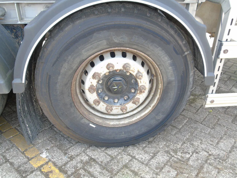 Poluprikolica cisterna ETA 29.000 LITER + INOX + MILK + WATER: slika 12 Poluprikolica cisterna ETA 29.000 LITER + INOX + MILK + WATER: slika 12