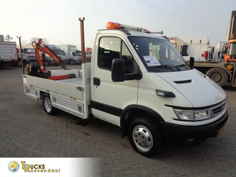 Iveco Daily reserved !!! 40C17 + Manual - Dostavno vozilo sa otvorenom sandukom: slika 1 Iveco Daily reserved !!! 40C17 + Manual - Dostavno vozilo sa otvorenom sandukom: slika 1