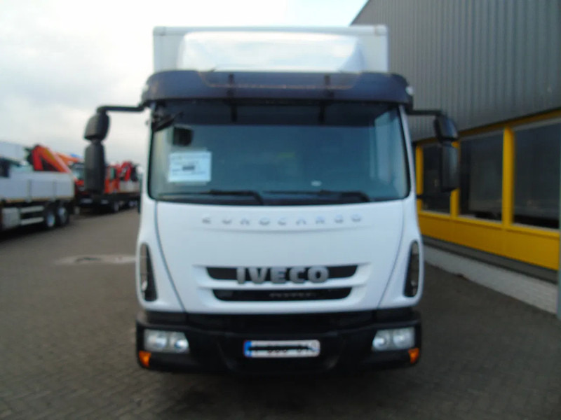 Iveco Eurocargo 80E18 + 3 SEATS - Kamion sa zatvorenim sandukom: slika 2 Iveco Eurocargo 80E18 + 3 SEATS - Kamion sa zatvorenim sandukom: slika 2