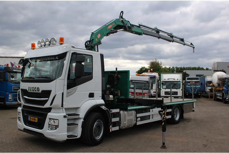 Iveco Stralis 400 + PM SERIE 13 4X HYDROLIC + EURO 6 + REMOTE - Kamion sa dizalicom: slika 4 Iveco Stralis 400 + PM SERIE 13 4X HYDROLIC + EURO 6 + REMOTE - Kamion sa dizalicom: slika 4