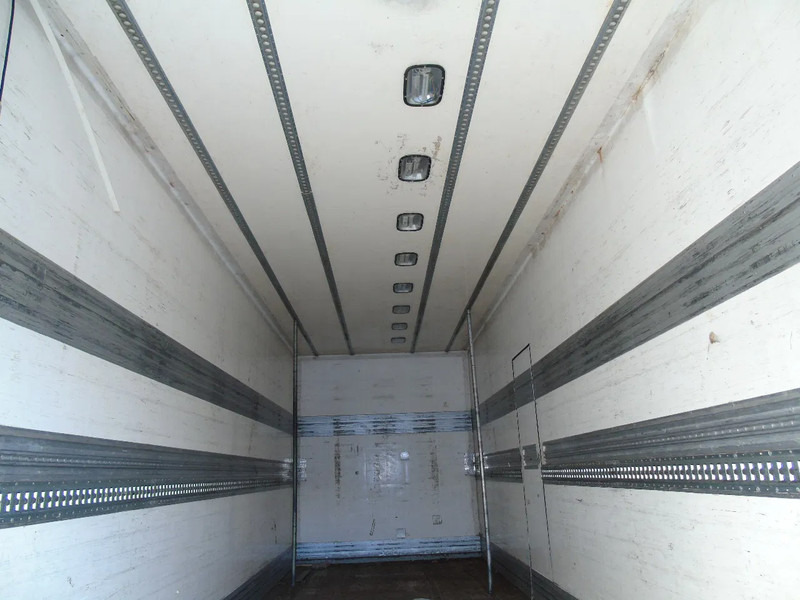 Kamion sa zatvorenim sandukom Iveco Stralis 430 + 6X2 + LIFT: slika 14