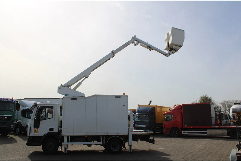 Iveco Eurocargo 120EL18 + COMET + EURO 5 - Kamion: slika 4 Iveco Eurocargo 120EL18 + COMET + EURO 5 - Kamion: slika 4