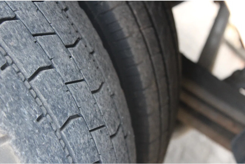 Kamion Renault Midlum 220 + manual + 16 meter: slika 16 Kamion Renault Midlum 220 + manual + 16 meter: slika 16