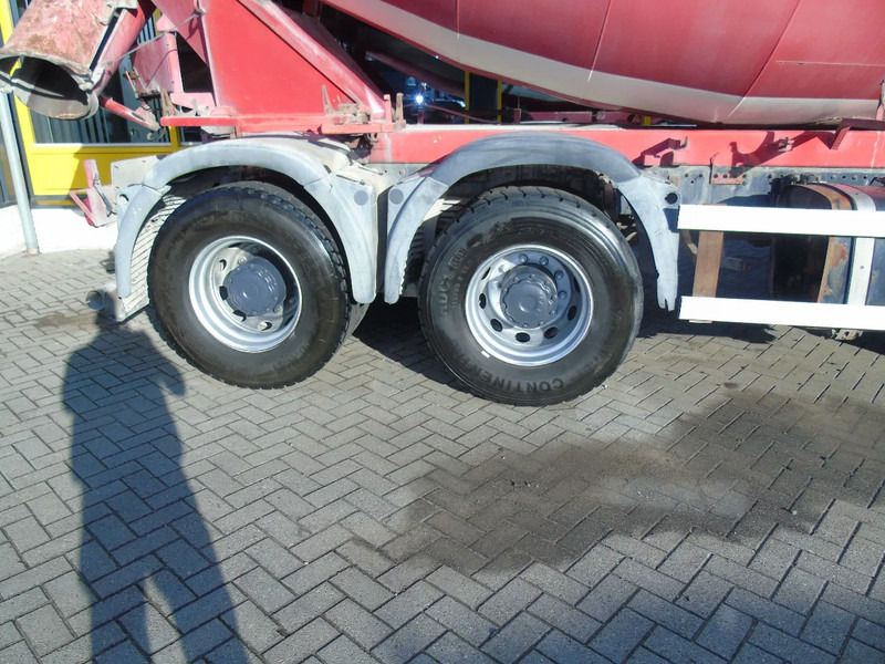 MAN TGA 41.440 + 8x4 + manual + spring - Mikser za beton: slika 5 MAN TGA 41.440 + 8x4 + manual + spring - Mikser za beton: slika 5