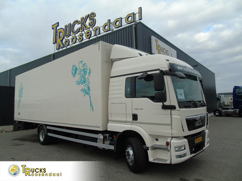 MAN TGM 12.250 + EURO 6 + LIFT - Kamion sa zatvorenim sandukom: slika 1 MAN TGM 12.250 + EURO 6 + LIFT - Kamion sa zatvorenim sandukom: slika 1