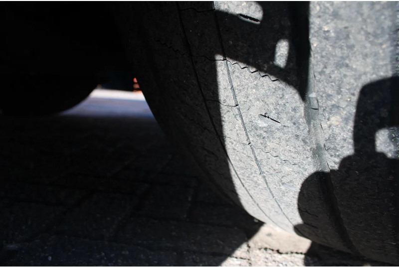 Vakuumska cisterna MAN TGM 26.340 + RIVARD 11.8M3 + PUMP + EURO 6: slika 16 Vakuumska cisterna MAN TGM 26.340 + RIVARD 11.8M3 + PUMP + EURO 6: slika 16