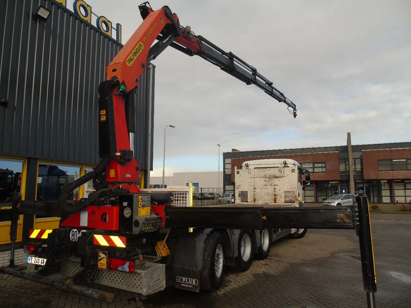 MAN TGS 35.460 + 8X4 TRIDEM + PALFINGER 23001EH + EURO 6 + REMOTE - Kamion sa dizalicom: slika 3 MAN TGS 35.460 + 8X4 TRIDEM + PALFINGER 23001EH + EURO 6 + REMOTE - Kamion sa dizalicom: slika 3