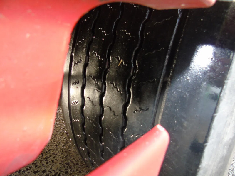 MAN TGX 18.400 +4X2 + DHOLLANDIA LOADLIFT - Hladnjača: slika 5 MAN TGX 18.400 +4X2 + DHOLLANDIA LOADLIFT - Hladnjača: slika 5