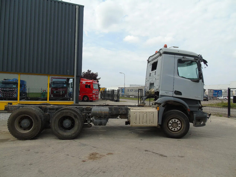 Mercedes-Benz Arocs 2640 + 6x4 + functional / engine good + EURO 6 + Drivabale - Kamion sa golom šasijom i zatvorenom kabinom: slika 5 Mercedes-Benz Arocs 2640 + 6x4 + functional / engine good + EURO 6 + Drivabale - Kamion sa golom šasijom i zatvorenom kabinom: slika 5