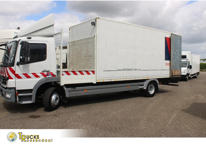 Mercedes-Benz Atego 1218 + EURO 5 + manual - Kamion sa zatvorenim sandukom: slika 1 Mercedes-Benz Atego 1218 + EURO 5 + manual - Kamion sa zatvorenim sandukom: slika 1
