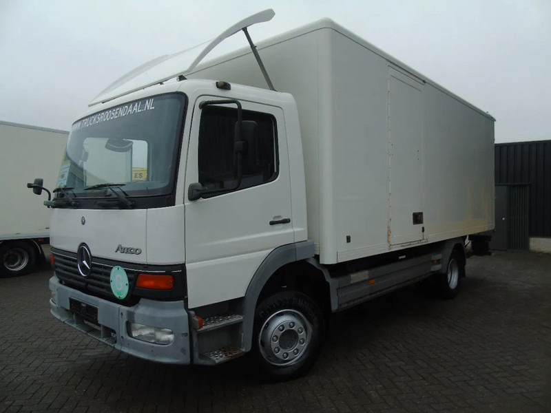 Mercedes-Benz Atego 1218 + MANUAL + LIFT - Kamion sa zatvorenim sandukom: slika 3 Mercedes-Benz Atego 1218 + MANUAL + LIFT - Kamion sa zatvorenim sandukom: slika 3