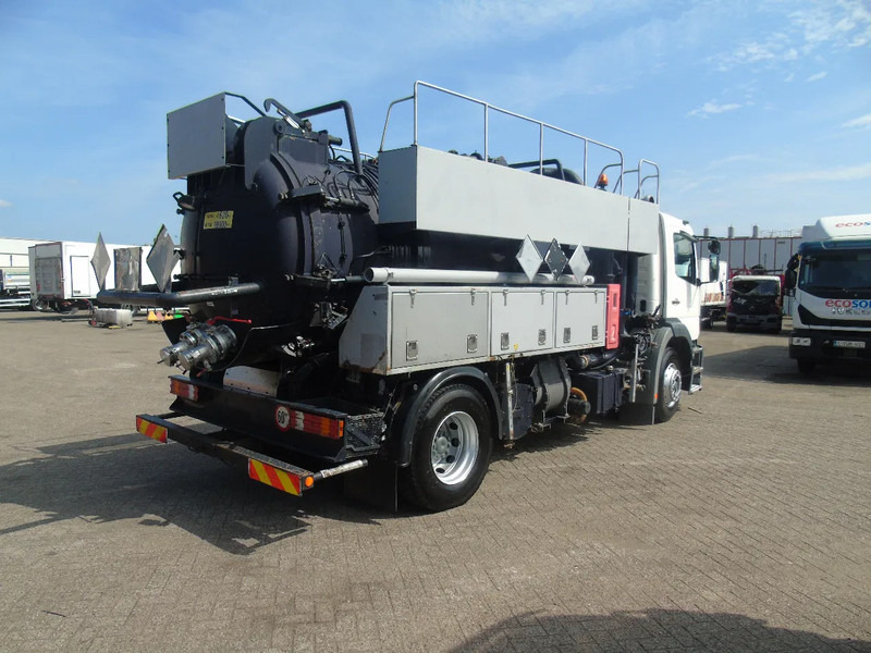 Mercedes-Benz Atego 1923 + 8.800 liter INOX + complete pump/tipper/functional + EURO 2 - Vakuumska cisterna: slika 5 Mercedes-Benz Atego 1923 + 8.800 liter INOX + complete pump/tipper/functional + EURO 2 - Vakuumska cisterna: slika 5