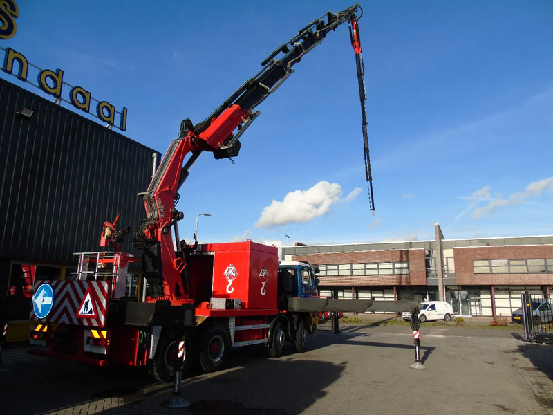 Mercedes-Benz SK reserved 3538 + NEW!! UNUSED!! 1.216km + 142H + FASSI 1300AXP.28 + 8X extend + 6X JIB + 8x4 - Kamion sa dizalicom: slika 3 Mercedes-Benz SK reserved 3538 + NEW!! UNUSED!! 1.216km + 142H + FASSI 1300AXP.28 + 8X extend + 6X JIB + 8x4 - Kamion sa dizalicom: slika 3