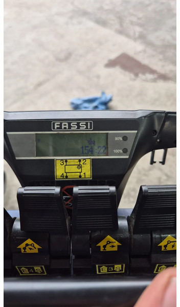 Kamion sa dizalicom Mercedes-Benz SK reserved 3538 + NEW!! UNUSED!! 1.216km + 142H + FASSI 1300AXP.28 + 8X extend + 6X JIB + 8x4: slika 7 Kamion sa dizalicom Mercedes-Benz SK reserved 3538 + NEW!! UNUSED!! 1.216km + 142H + FASSI 1300AXP.28 + 8X extend + 6X JIB + 8x4: slika 7