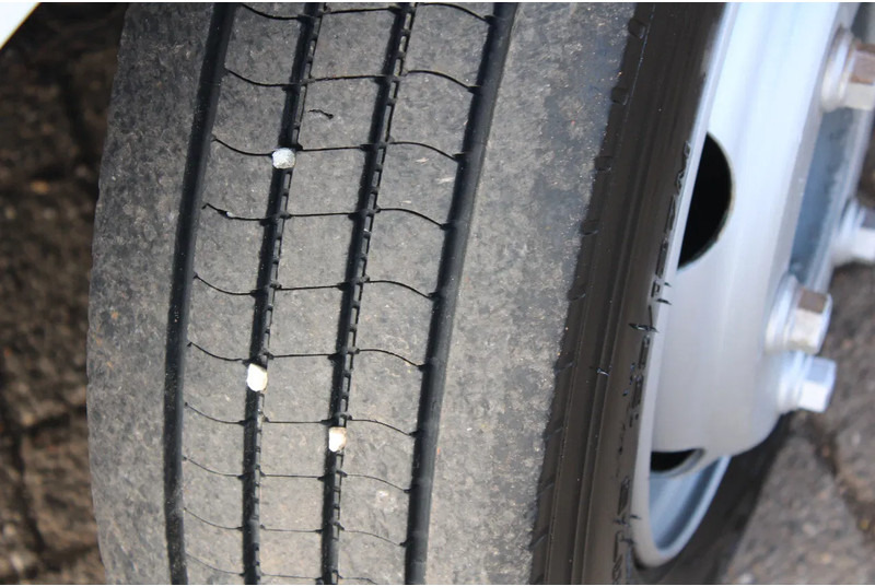 Kamion cisterna Renault Midlum 250 + 2 COMP + 6180liter + euro 2 + manual: slika 14